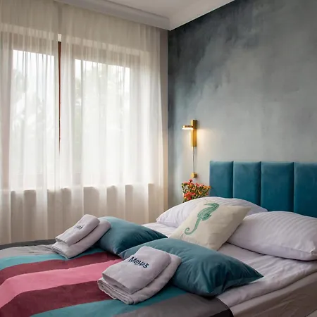 Maya's Flats & 102 - Premium Prz Apartman