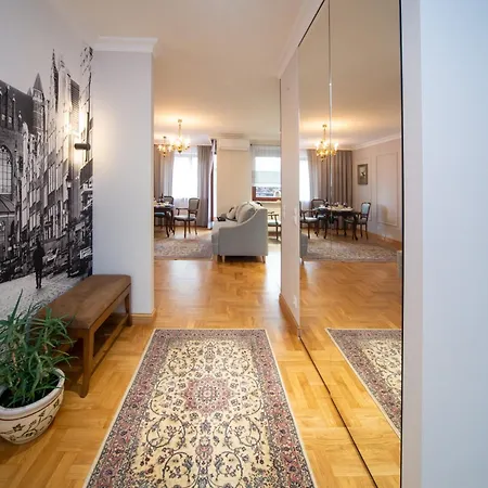 Maya's Flats & 102 - Premium Przy Parku Regana 3 Blisko Plazy Gdańsk