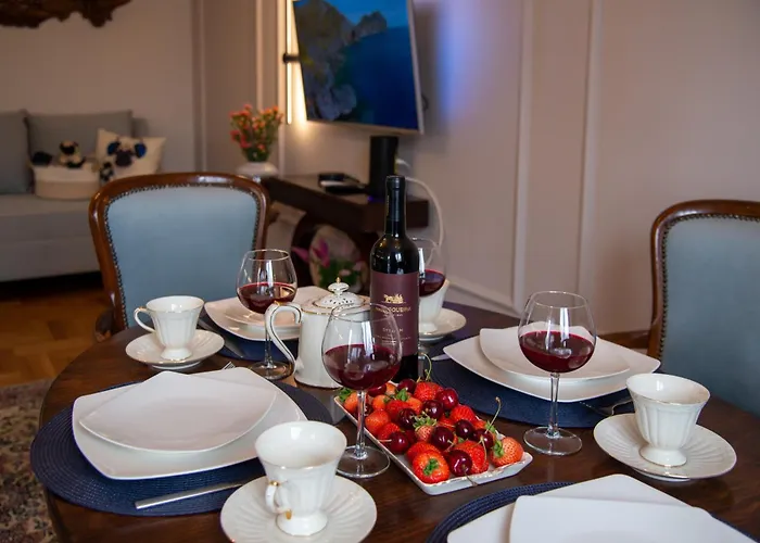 Apartamento Maya's Flats & 102 - Premium Prz