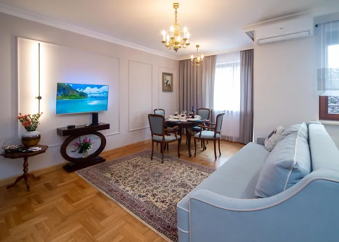 Maya's Flats & 102 - Premium Prz Apartamento